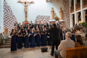 Coro Sinfónico UCT despiece el año con un gran Concierto de navidad en la Catedral de Temuco