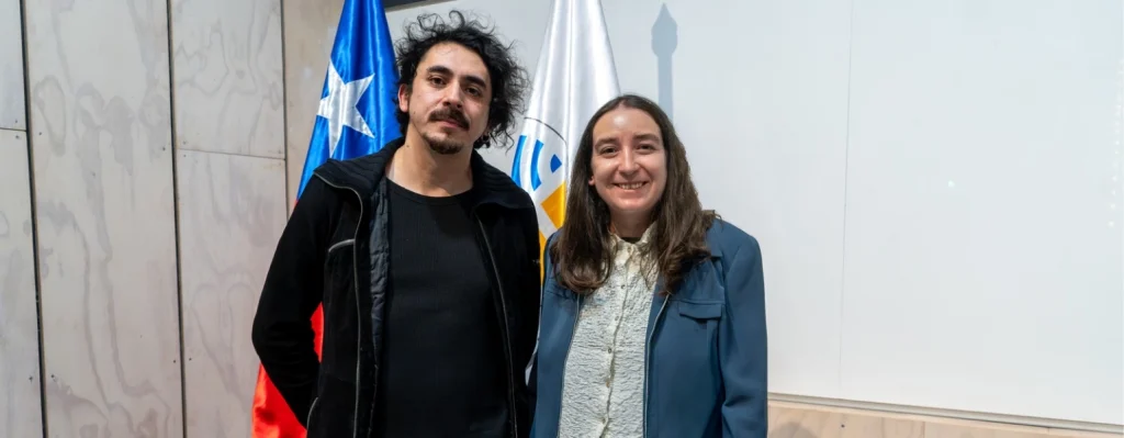 El ensamble ganador del Premio Pulsar 2024 y con presencia en festivales de Asia y Europa, llegó a la casa de estudios para compartir sus métodos de composición con artistas regionales.